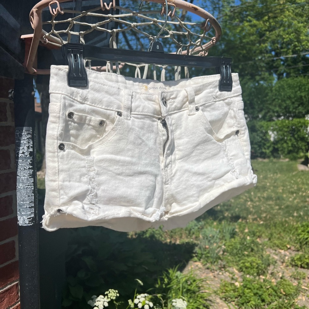 ocean drive white jean shorts